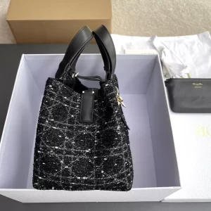 Medium Dior Toujours Bag Black Cannage Tweed