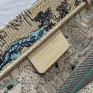 Medium Dioriviera Dior Book Tote Raffia with Aquamarina Toile de Jouy Sauvage Embroidery