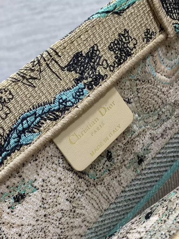 Medium Dioriviera Dior Book Tote Raffia with Aquamarina Toile de Jouy Sauvage Embroidery