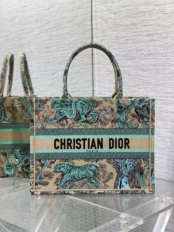 Medium Dioriviera Dior Book Tote Raffia with Aquamarina Toile de Jouy Sauvage Embroidery