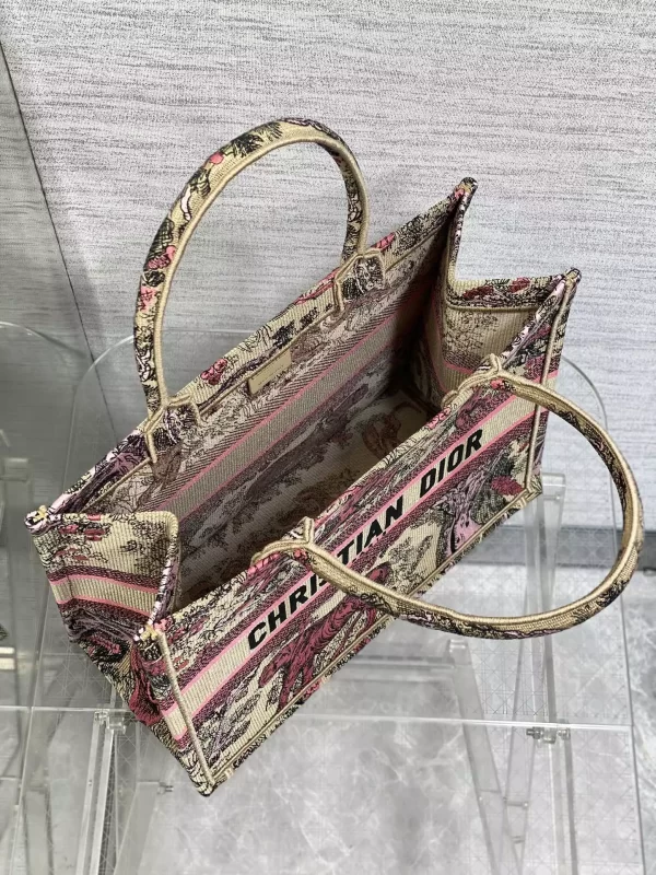 Medium Dioriviera Dior Book Tote Raffia with Candy Pink Toile de Jouy Sauvage Embroidery