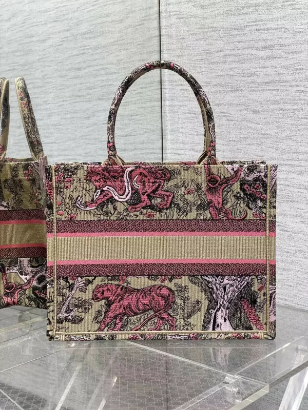 Medium Dioriviera Dior Book Tote Raffia with Candy Pink Toile de Jouy Sauvage Embroidery