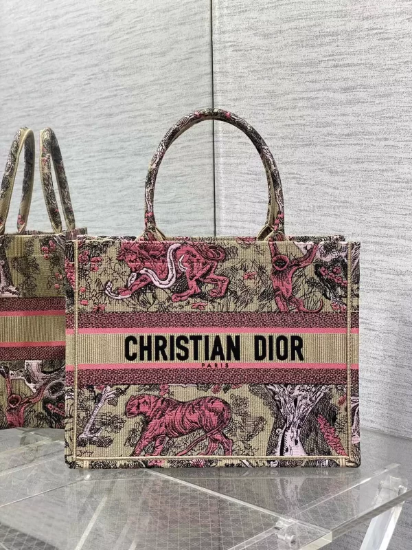 Medium Dioriviera Dior Book Tote Raffia with Candy Pink Toile de Jouy Sauvage Embroidery