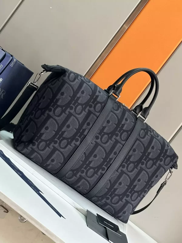 Weekender 50 Black Maxi Dior Oblique Jacquard