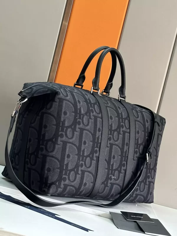 Weekender 50 Black Maxi Dior Oblique Jacquard