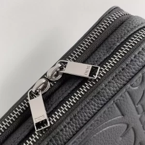 Zipped Pouch with Strap Black Dior Gravity Leather