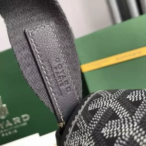 Goyard Capetien MM Messenger Bag - GYB204