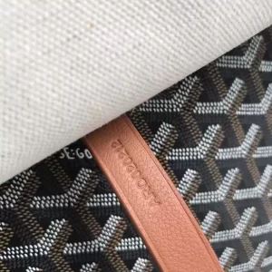 Goyard Capetien MM Messenger Bag - GYB207