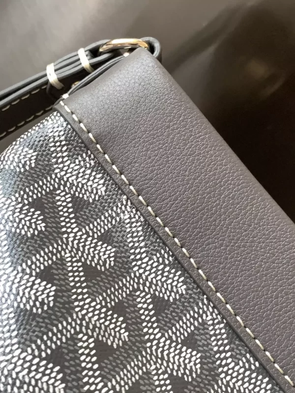 Goyard Conti Pouch - GYB001