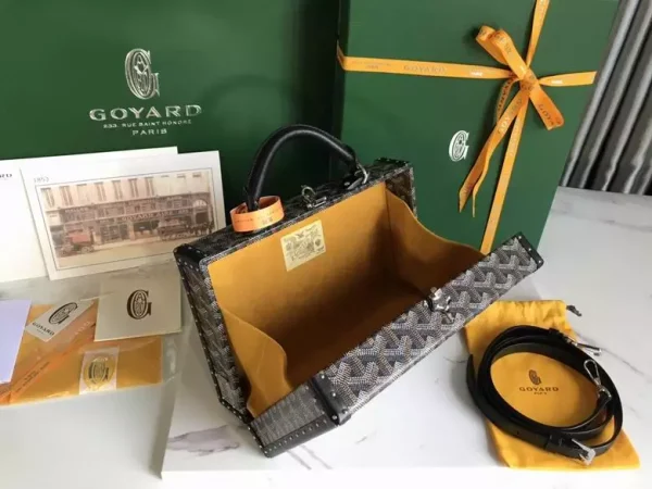 Goyard Grand Hôtel Trunk Bag - GYB271