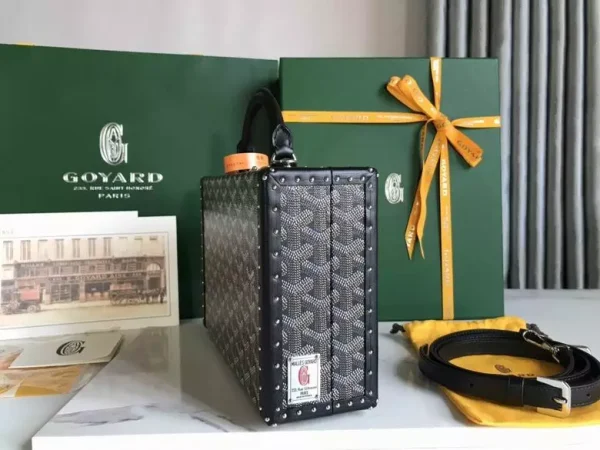 Goyard Grand Hôtel Trunk Bag - GYB271