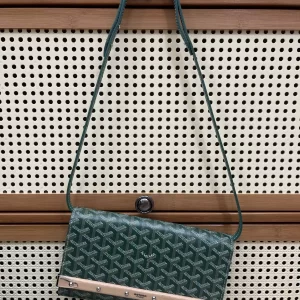 Goyard Monte-Carlo PM Clutch - GYB155