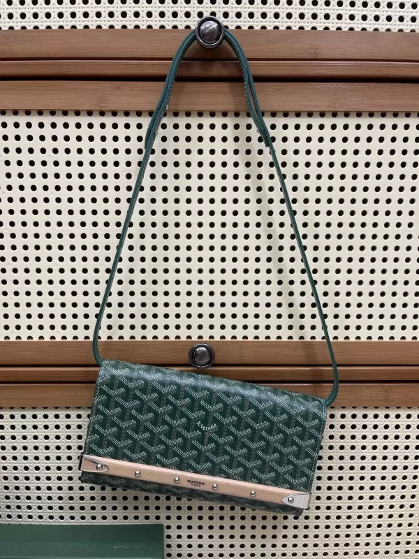 Goyard Monte-Carlo PM Clutch - GYB155