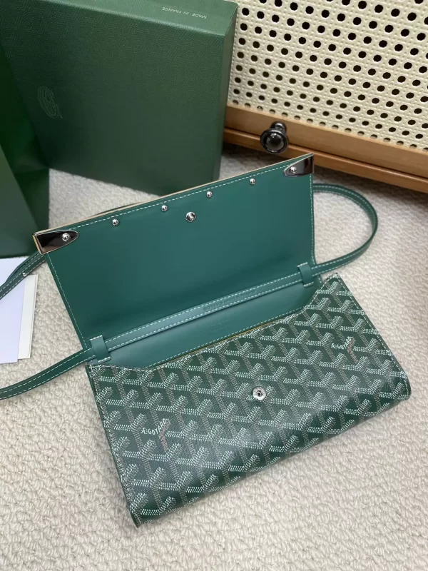 Goyard Monte-Carlo PM Clutch - GYB155