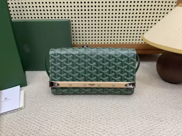 Goyard Monte-Carlo PM Clutch - GYB155