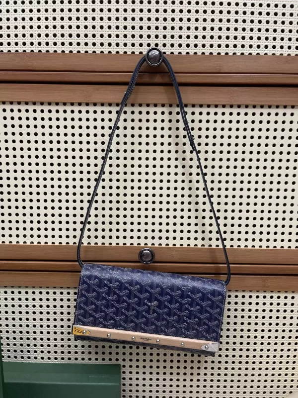 Goyard Monte-Carlo PM Clutch - GYB159