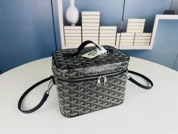 Goyard Muse Vanity Case - GYB142