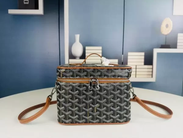 Goyard Muse Vanity Case - GYB143