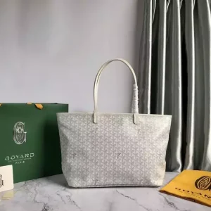 Goyard Saint Louis PM Bag - GYB283