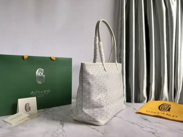 Goyard Saint Louis PM Bag - GYB283