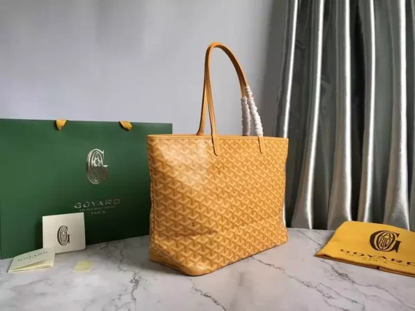 Goyard Saint Louis PM Bag - GYB284