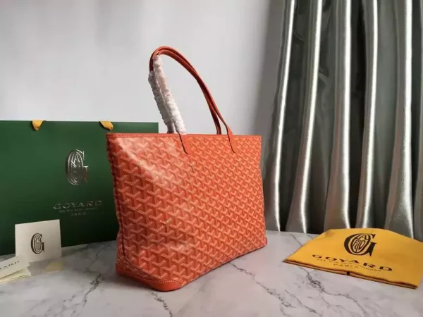 Goyard Saint Louis PM Bag - GYB285