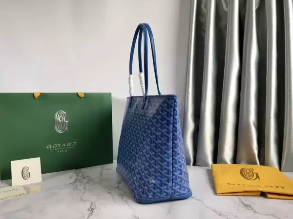 Goyard Saint Louis PM Bag - GYB286