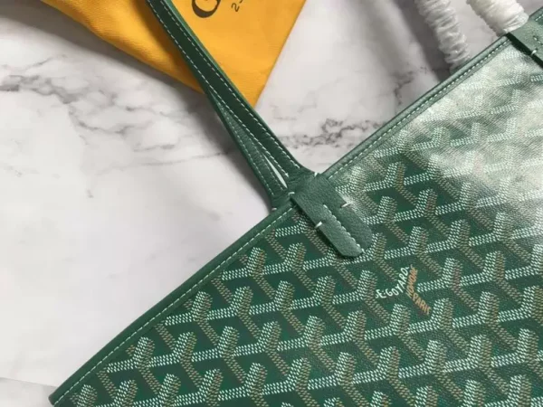 Goyard Saint Louis PM Bag - GYB287