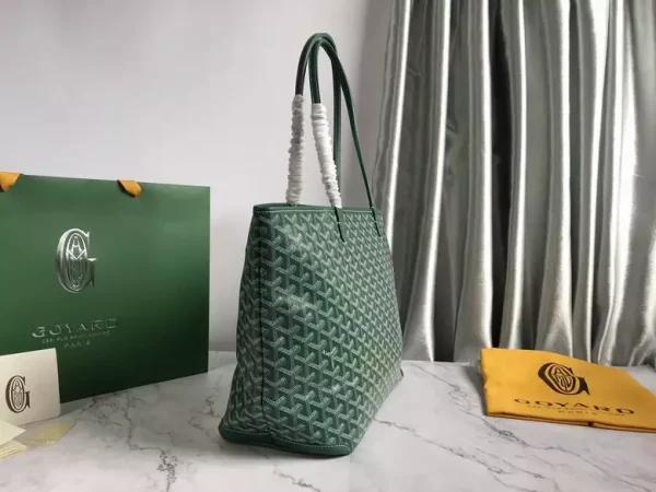 Goyard Saint Louis PM Bag - GYB287