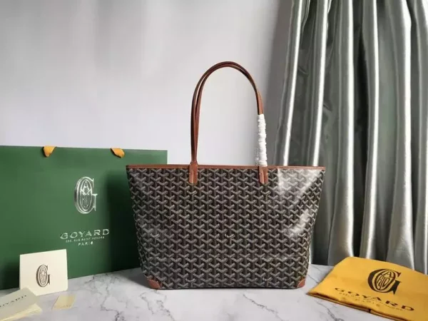 Goyard Saint Louis PM Bag - GYB289