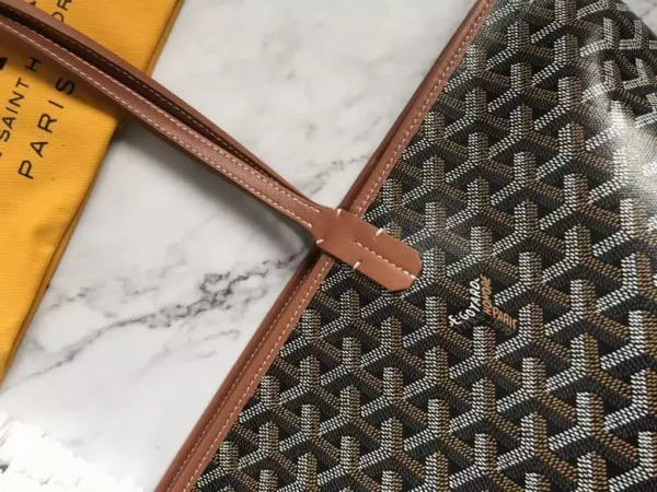 Goyard Saint Louis PM Bag - GYB289