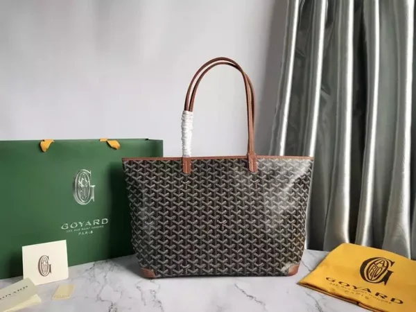 Goyard Saint Louis PM Bag - GYB289