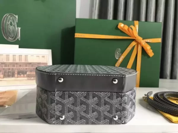 Goyard The Alto Hatbox Trunk Bag - GYB036